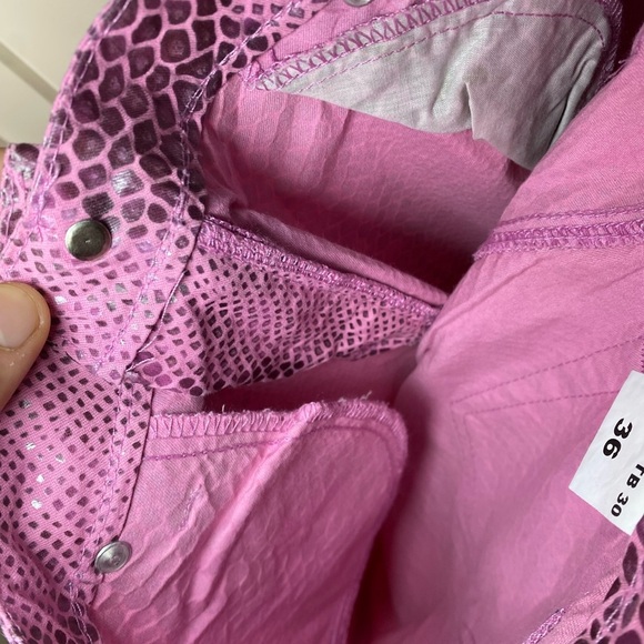 Vintage Acquaverde pink snakeskin flared pants - Picture 13 of 13